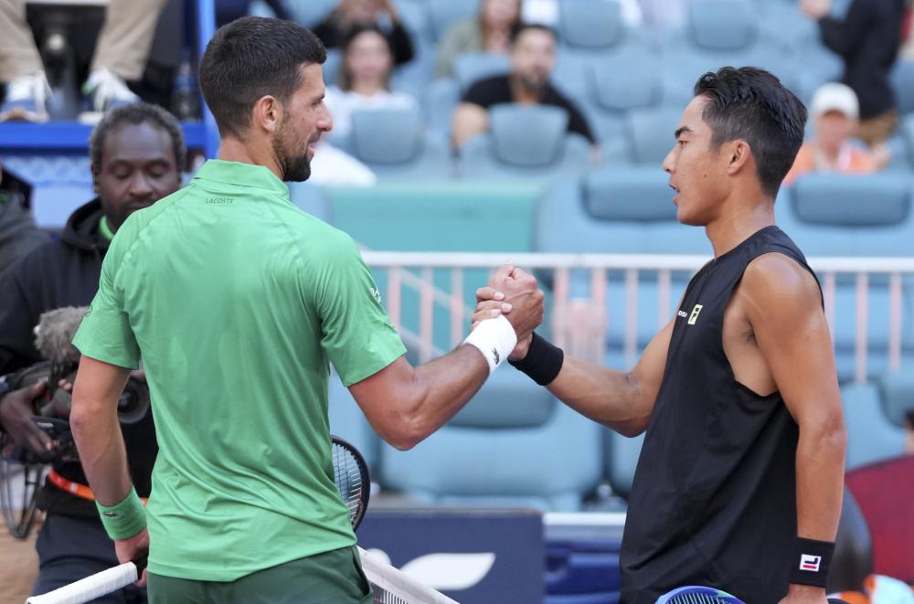 梁靖崑与林 梁靖崑与林